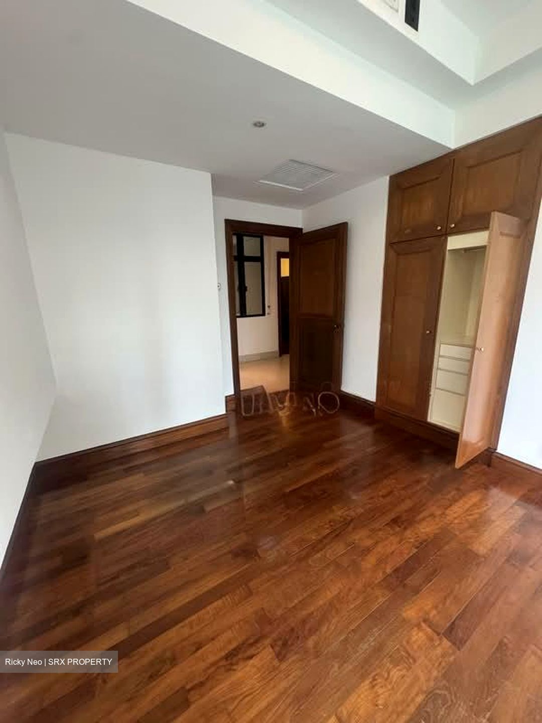 Valley Park (D10), Condominium #595772891